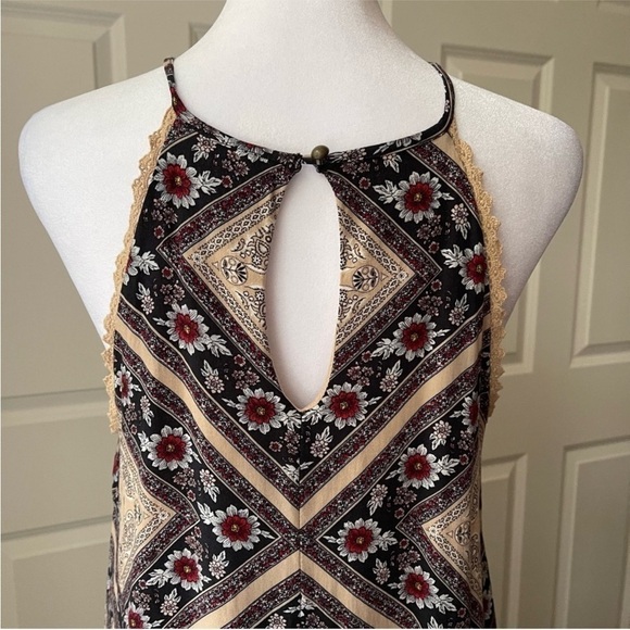 Xhiliration Bandanna Print Halter Neck Dress Lace Trim Floral Pullover A-Line - Picture 4 of 9